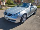 Mercedes-Benz SLK 200 SLK Roadster AMG-STYLING-PAKET - Mercedes-Benz SLK 200 Gebrauchtwagen in München
