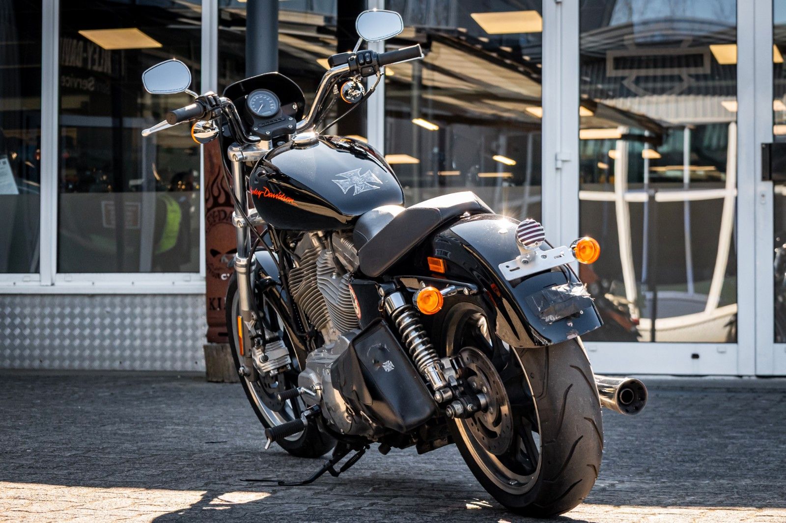 Fahrzeugabbildung Harley-Davidson XL883L SUPERLOW SPORTSTER - A2 TAUGLICH - FALCON