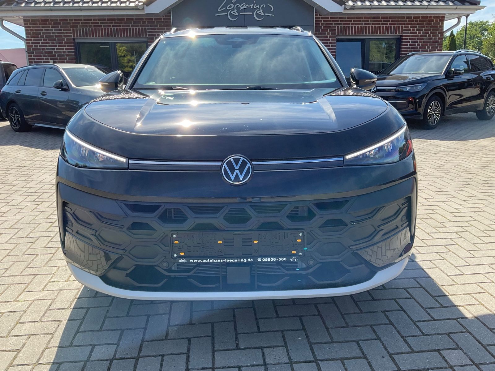 Fahrzeugabbildung Volkswagen T-Roc 1.5 eTSI DSG Kamera,AHK,5J Garantie,ACC