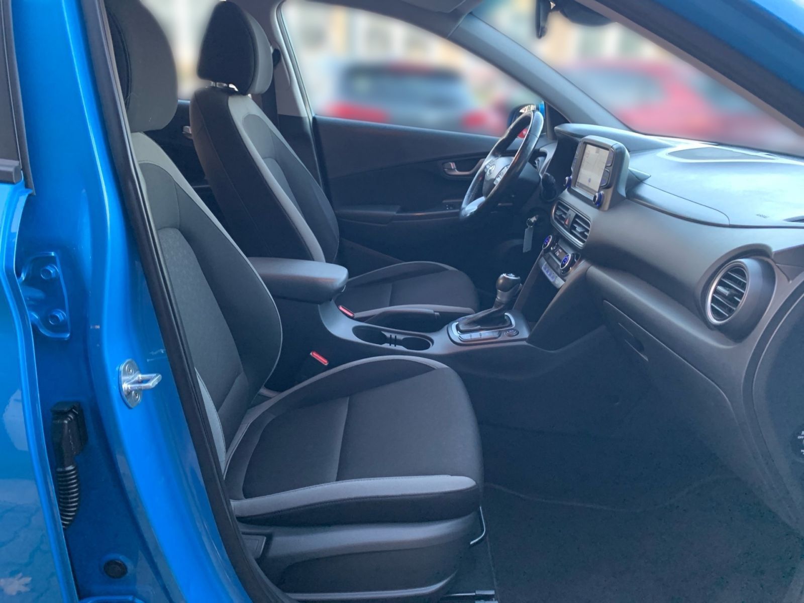 Fahrzeugabbildung Hyundai KONA 1.6 T-GDI 7-DCT Trend 4WD Navi 1Hd