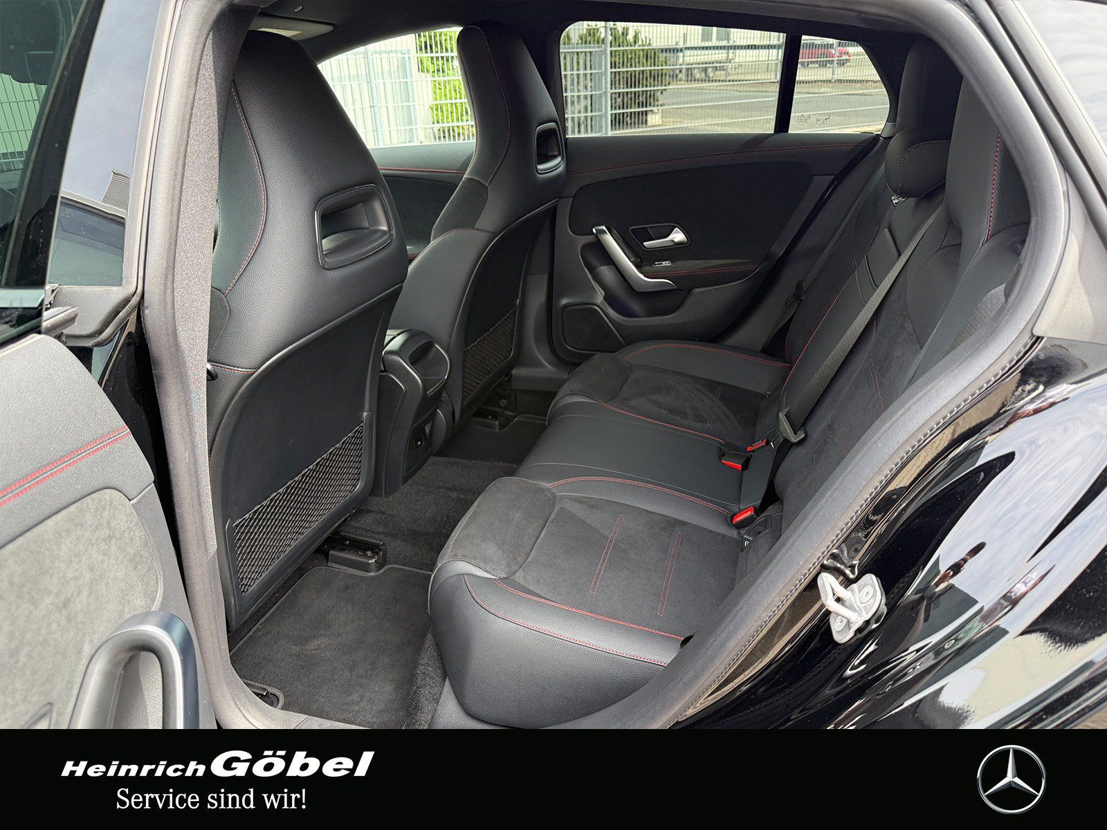 Fahrzeugabbildung Mercedes-Benz CLA 200 AMG*360°*AMBIENTE*KEYLESS*MULTIBEAM*
