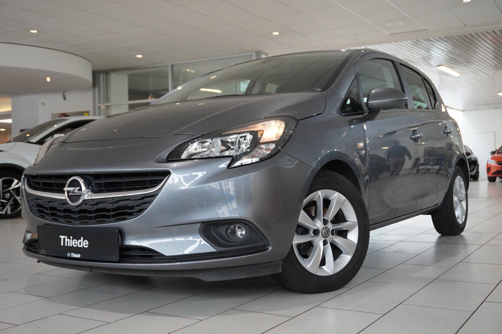 Fahrzeugabbildung Opel Corsa E 1.4 120 JAHRE 5-TÜR NAVI/SHZ/PDC/TEMP.