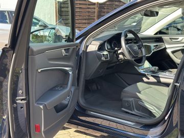 Audi A6 - 8