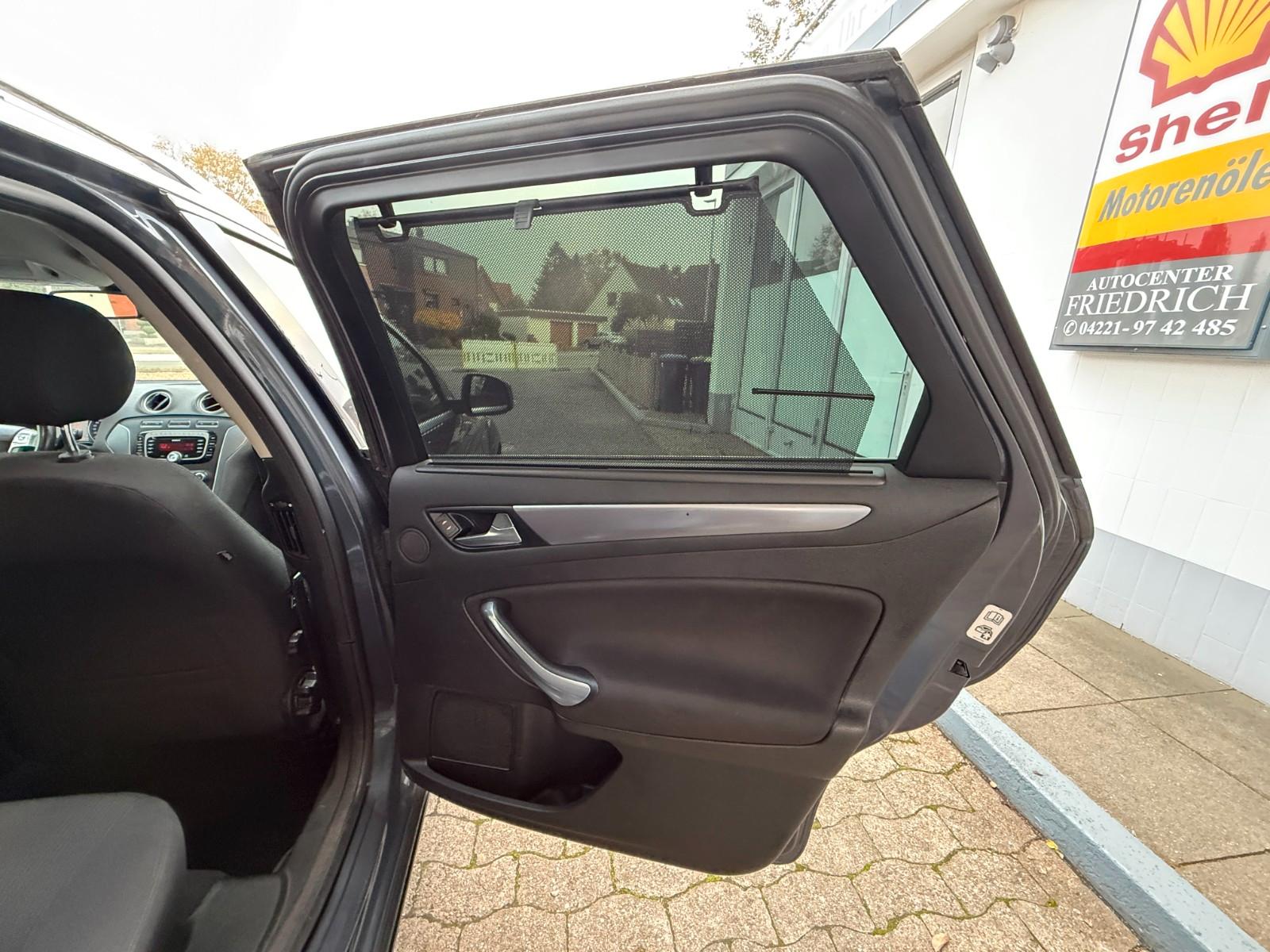 Ford Mondeo 2011 — photo 18