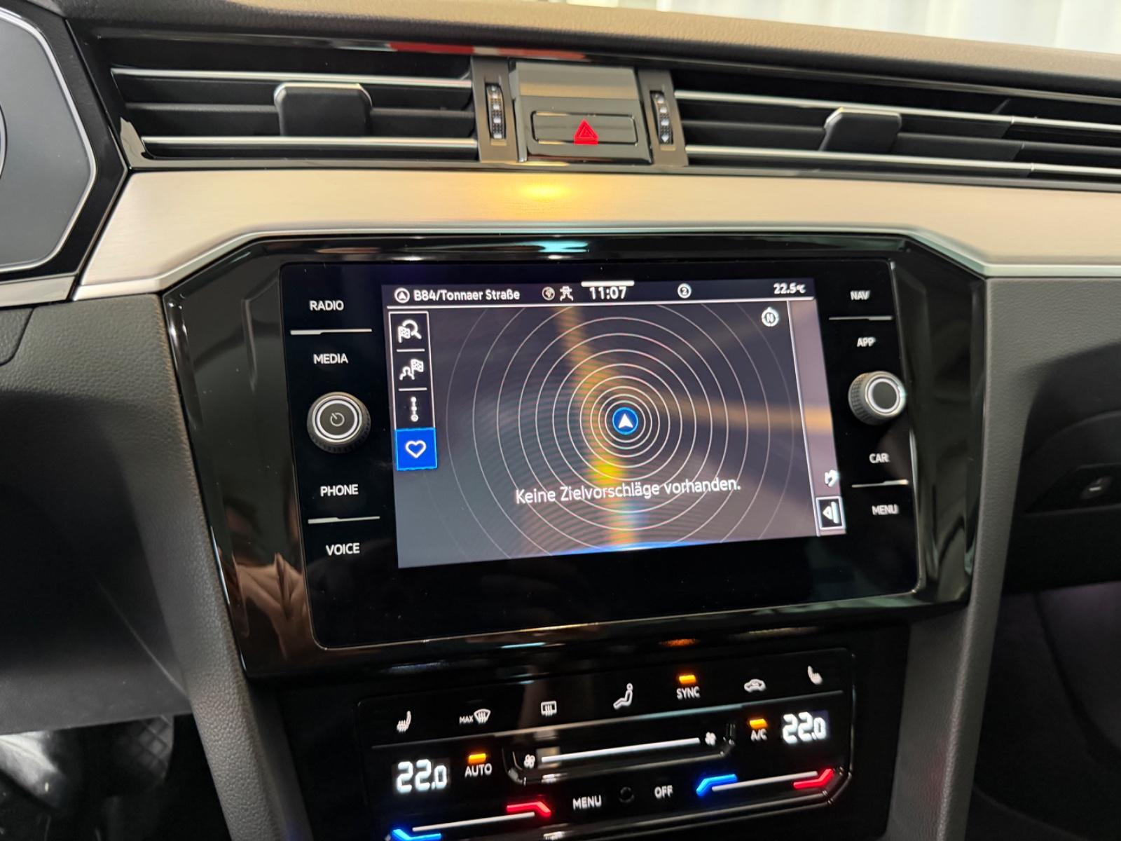 Volkswagen Passat Elegance+MATRIX+ACC+ANHÄNGERKUPP., миниатюра 26