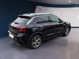 Volkswagen T-Roc 1.5 TSI R-Line Matrix LED 110 kW (150 P... - Volkswagen T-Roc mit Benzin-Antrieb: Limousine