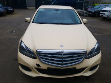 Mercedes E 200 - 5