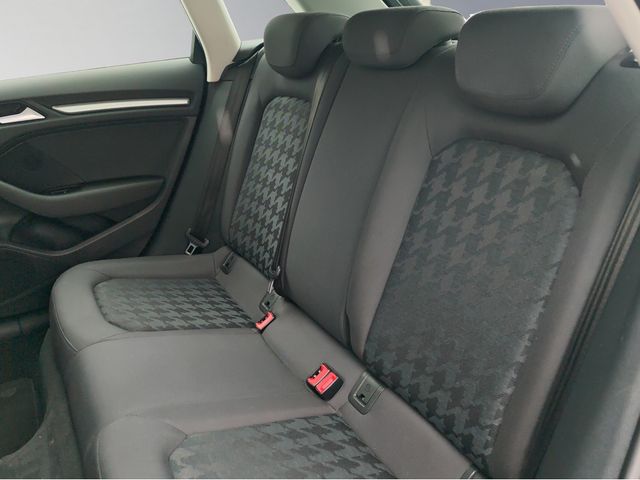 A3 Sportback 1.2 TFSI Attraction