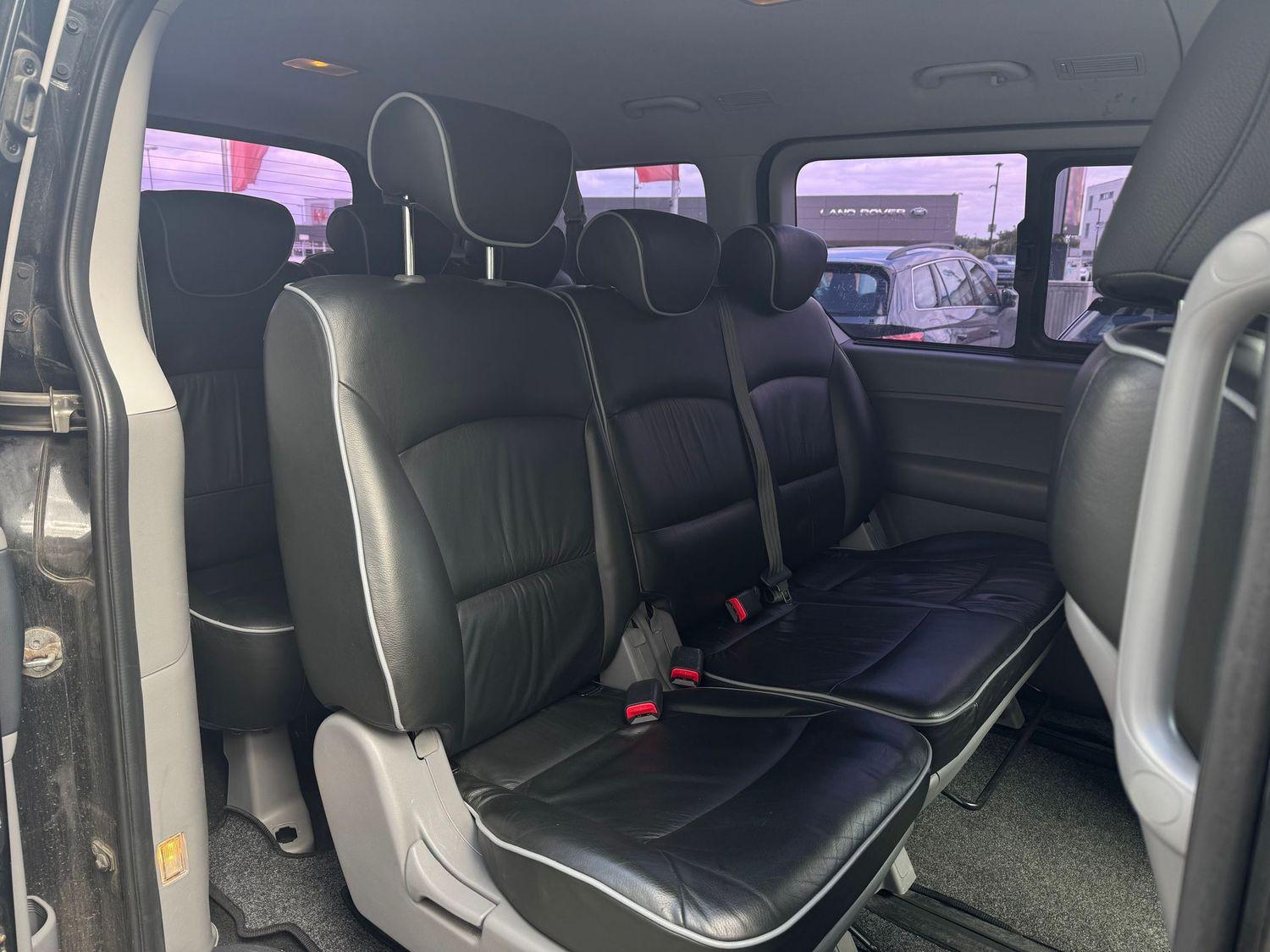 Hyundai H-1 Travel Comfort Leder SHZ AHK Standh. 8Sitze