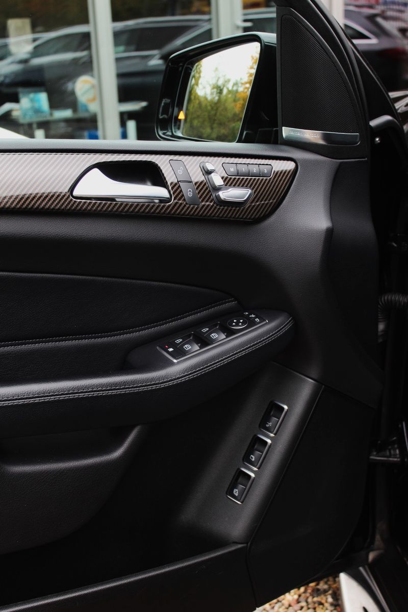 Mercedes-Benz GLS 350 d 4MATIC AMG 9-G KEYLESS CARBON TV WEBAS foto 13