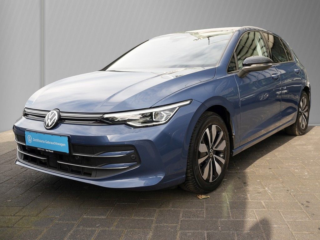 Volkswagen Golf VIII 1.5 eTSI DSG Goal AHK/Navi/RFK imagem 3