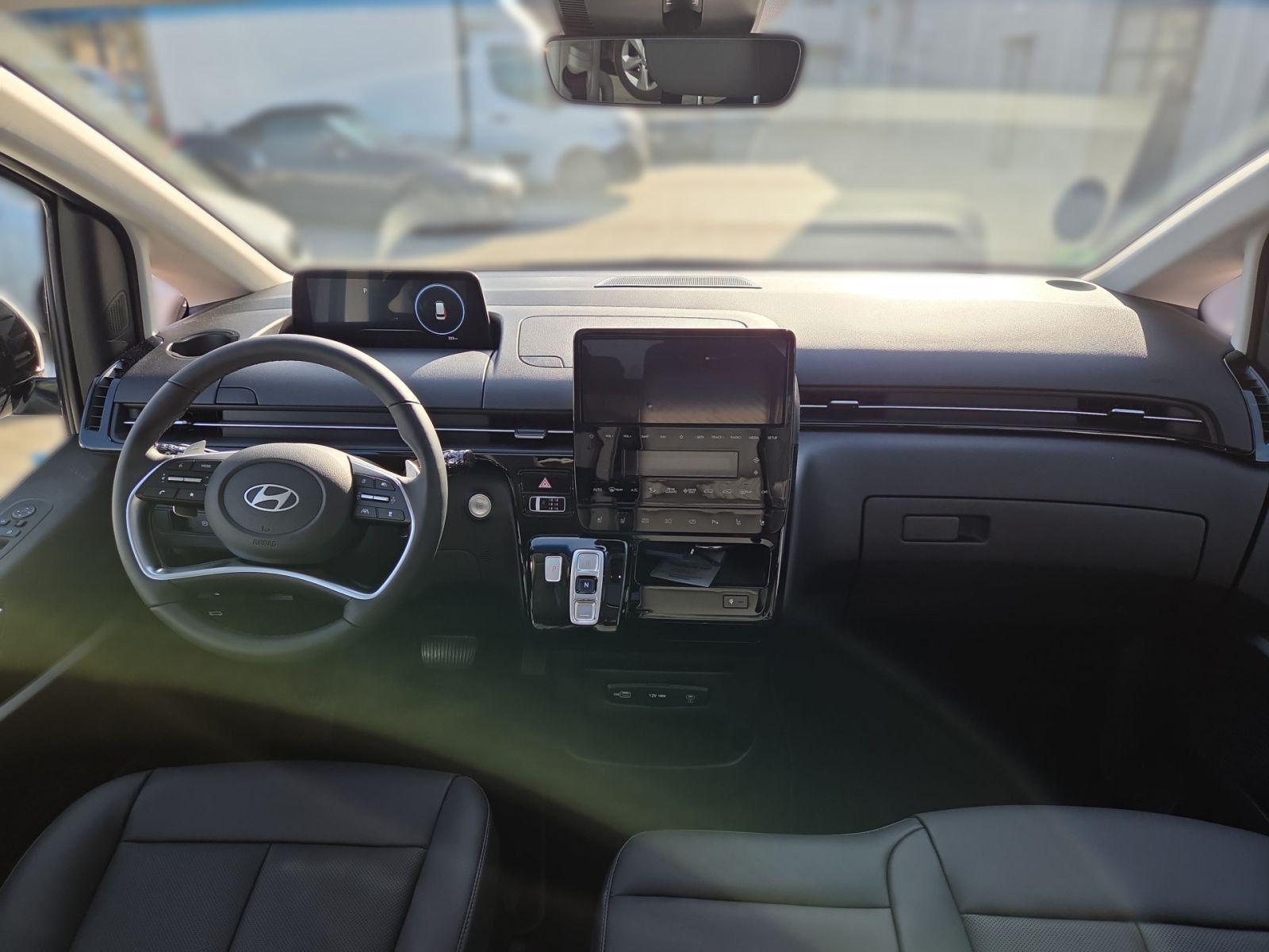 Hyundai Staria – Bild 14