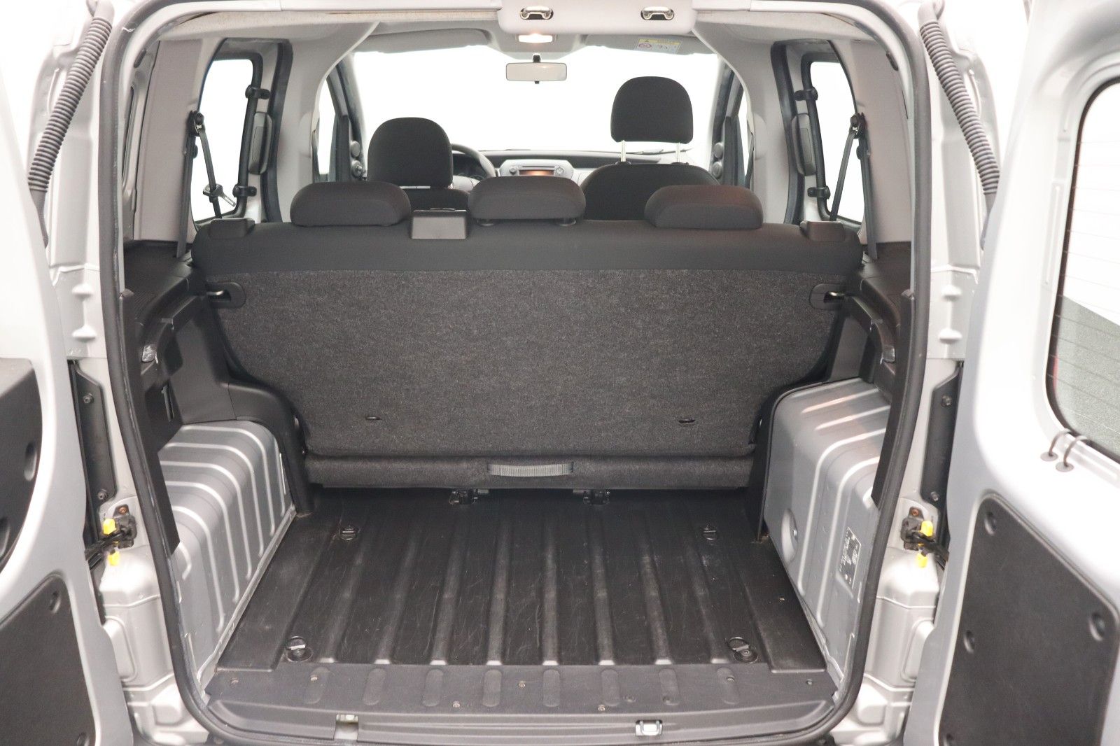 Fahrzeugabbildung Fiat Fiorino SX 1.2 Kombi SHZ AHK KLIMA PDC