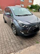 Hyundai HYUNDAI ix20 1.6 Blue PASSION PLUS Panoram... - Hyundai ix20: Passion