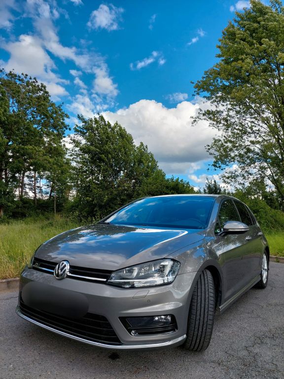 Image of Volkswagen Golf