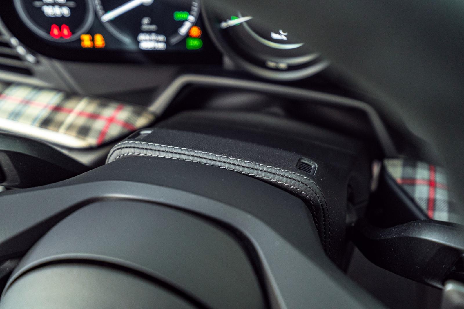 Porsche 911 Turbo 50 Jahre*Carbondach*Heritage*Burm*360°