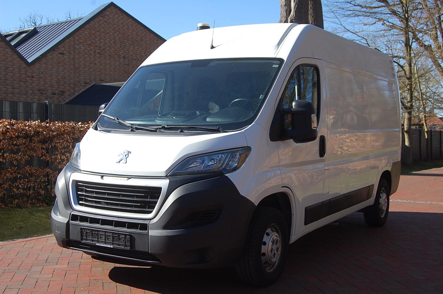 Peugeot Boxer Kasten Hochraum 330 L2H2 Premium BlueHDi