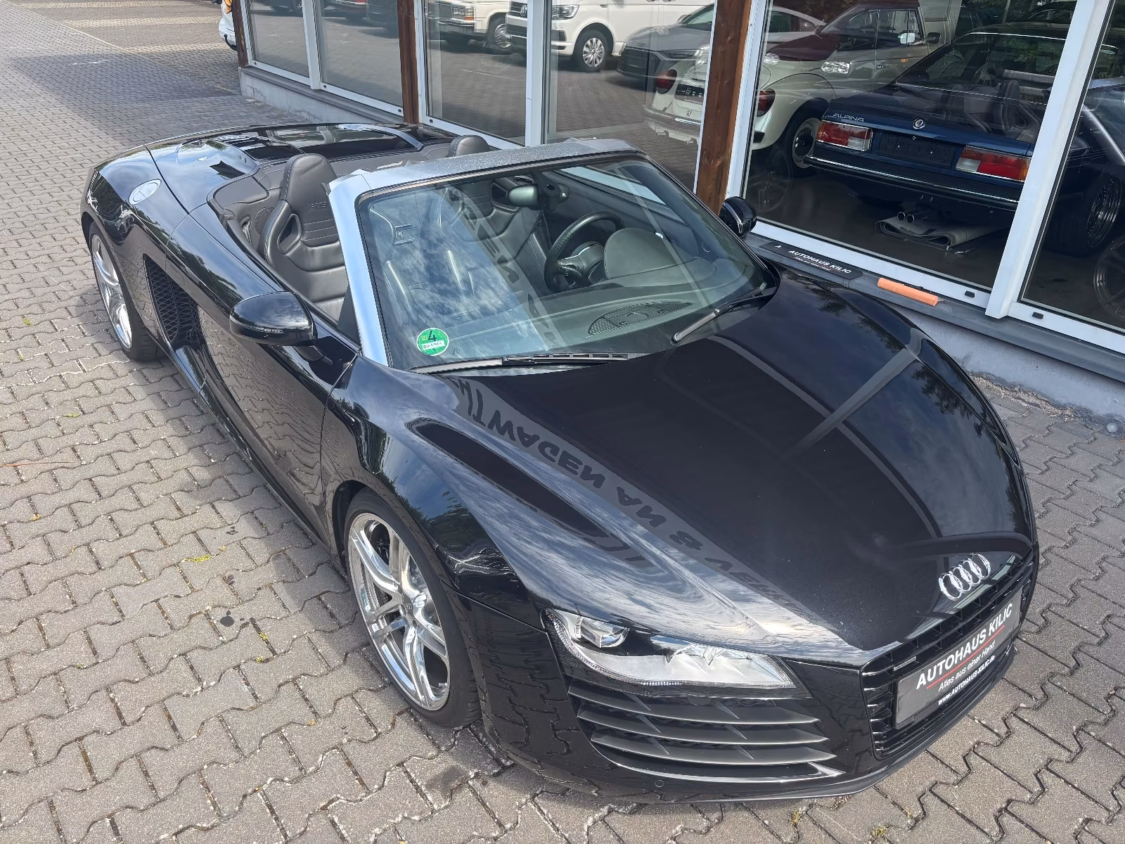 AUDI R8 SPYDER 4.2 FSI QUATTRO