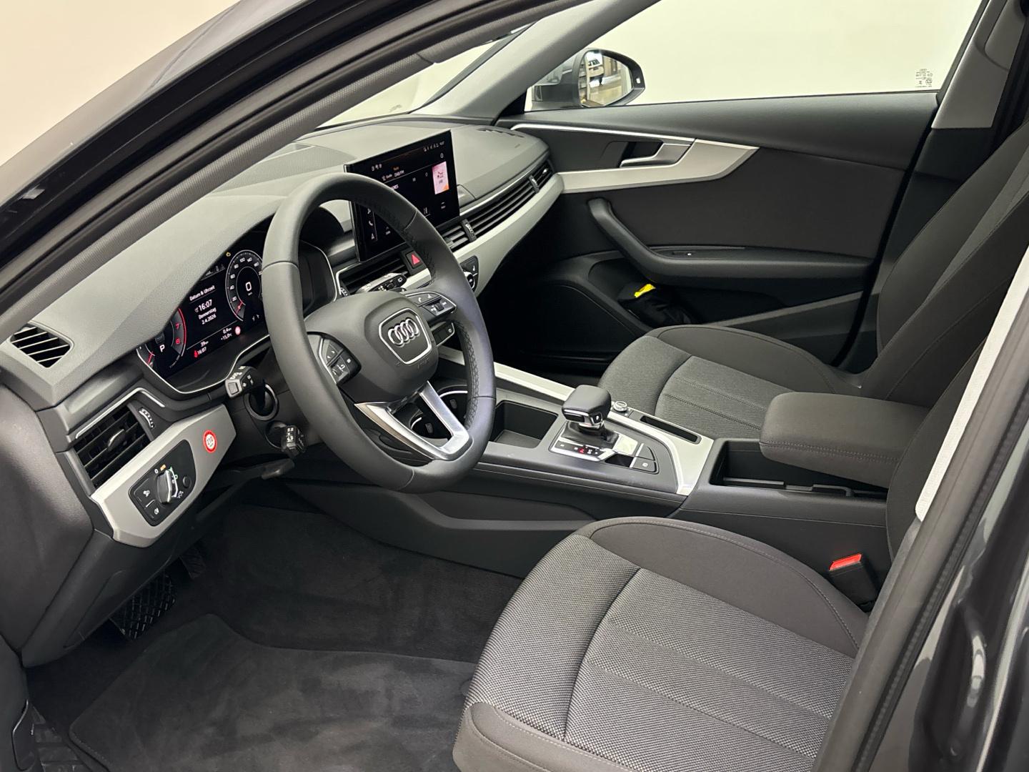 Audi A4 Avant 35 TFSI advanced S tronic MMI LED ACC