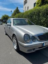 Mercedes-Benz E 240 Automatik V6 | Youngti... - gebrauchte Mercedes-Benz E 240 aus dem Jahr 1999