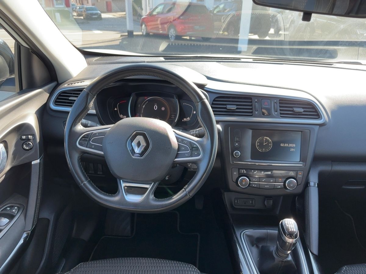 Fahrzeugabbildung Renault Kadjar LIMITED Deluxe TCe 140 GPF SHZ Navi GJR