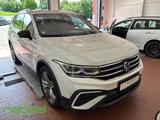 Volkswagen Tiguan Allspace Move 1.5 Life STANDHEIZUNG+AHK+N - Volkswagen Tiguan Allspace MOVE