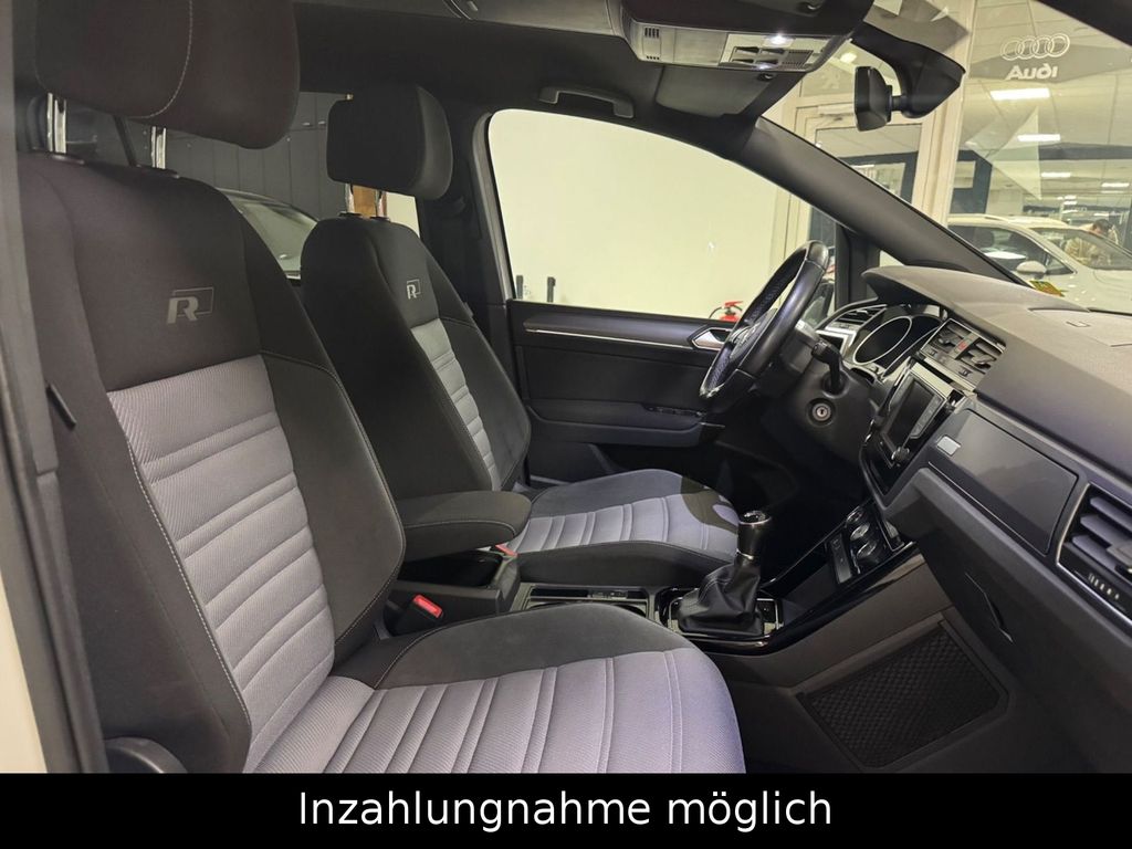 VW Touran 1.4 TSI R-LINE/LED/NAVI/ACC/DAB/AHK/CAM! VW Touran 1.4 TSI R-LINE/LED/NAVI/ACC/DAB/AHK/CAM!