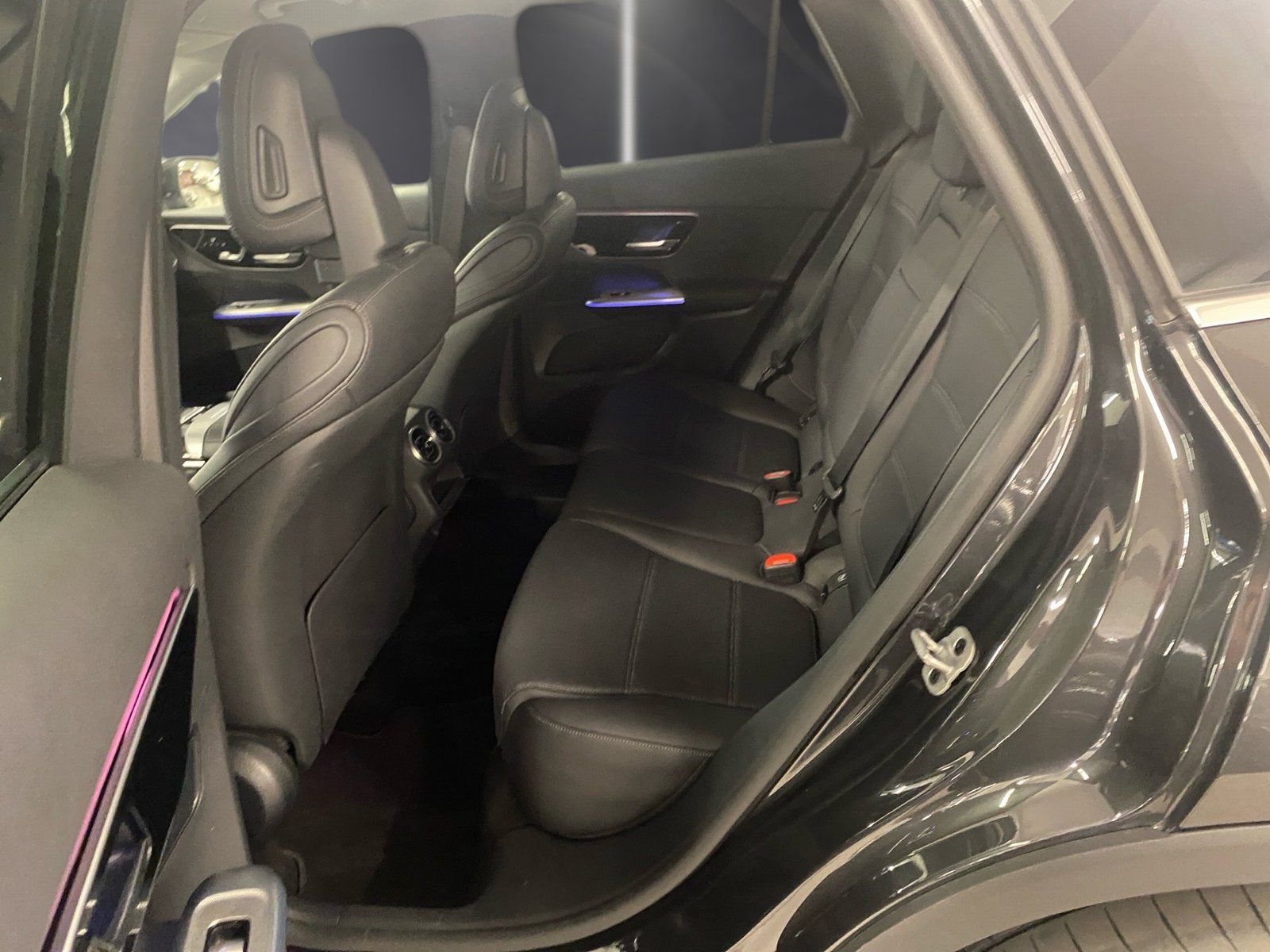 Fahrzeugabbildung Mercedes-Benz GLC 200 4M*AHK*Kamera*Totwink*Memory*LED*CarPlay