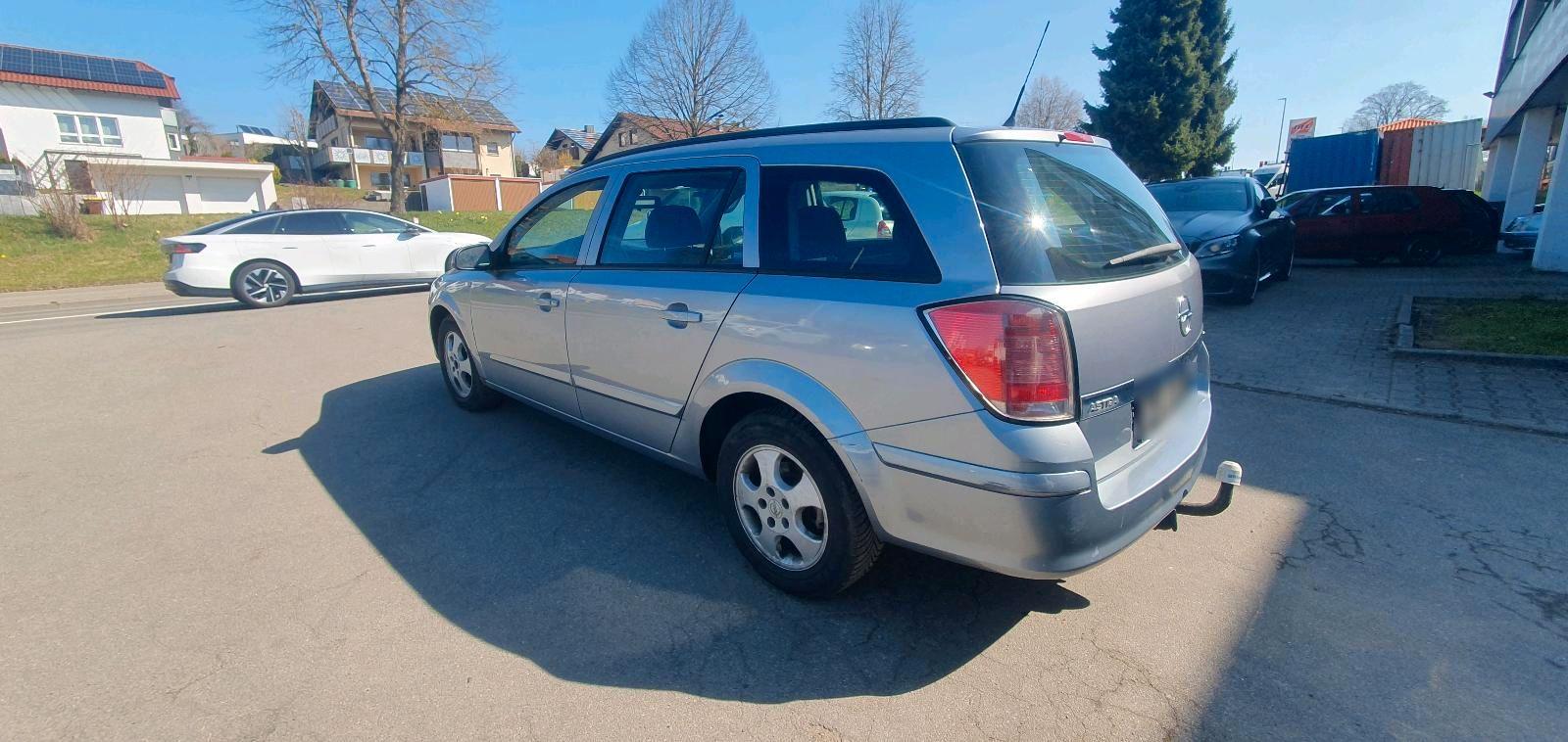 Opel Astra 2005 — photo 6