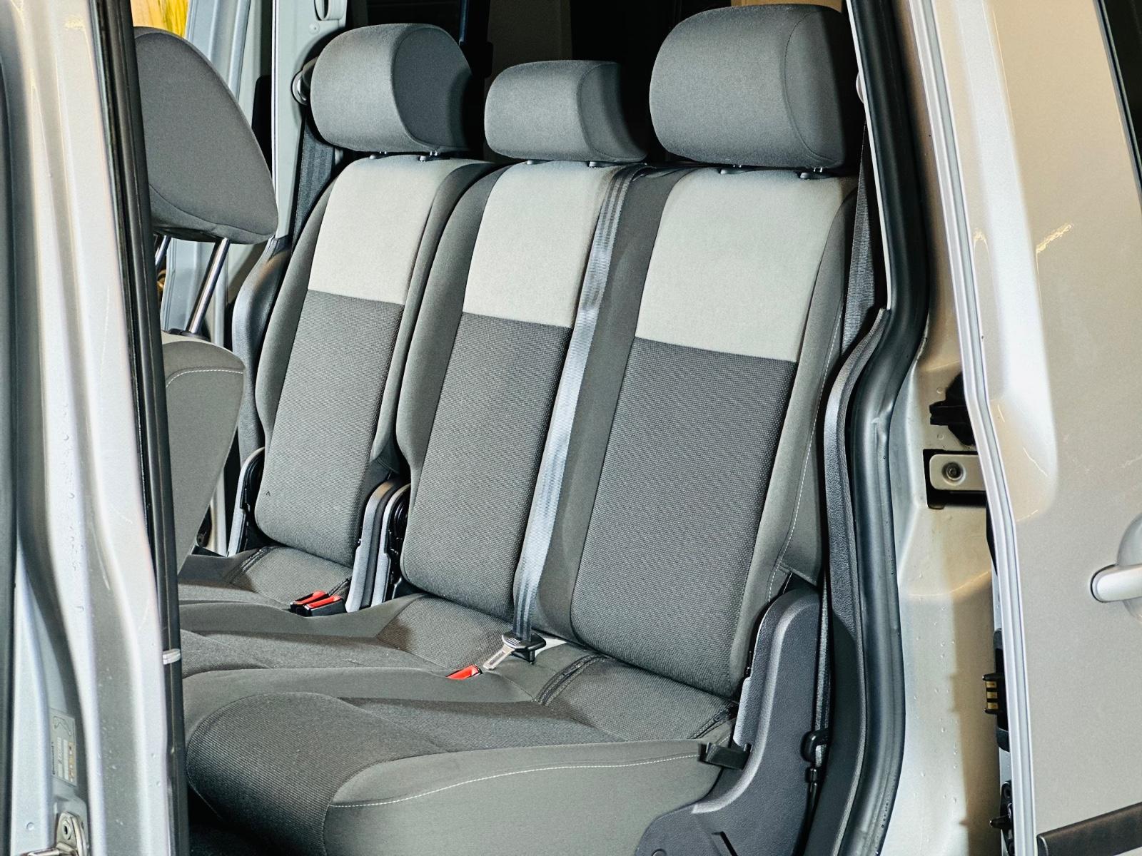 Volkswagen Caddy Maxi-Behindertengerecht-Rampe-