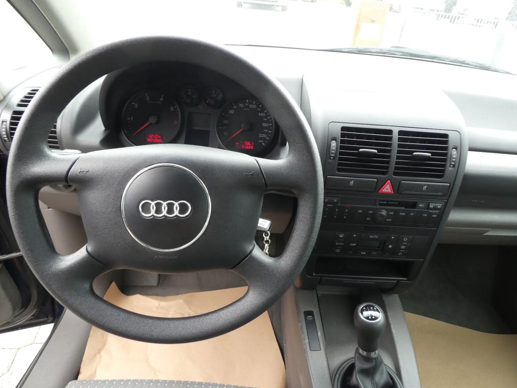 Audi A2