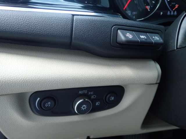 Fahrzeugabbildung Opel Insignia 2.0 Grand Sport Business 4x4 AHK ACC SH