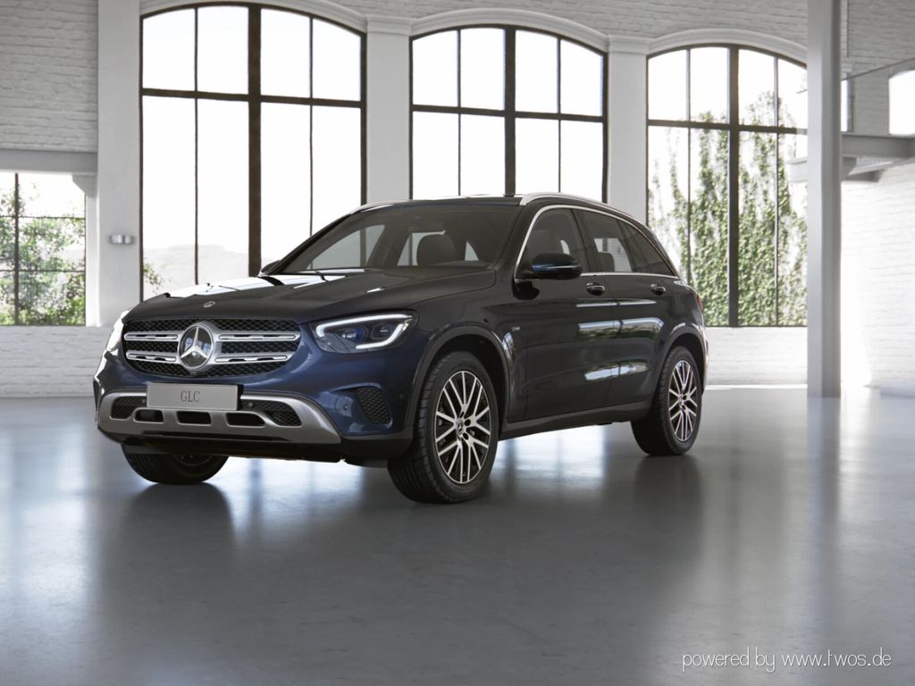 Image of Mercedes-Benz GLC 300