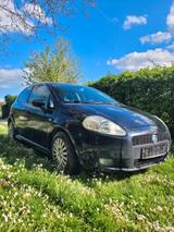 Fiat Grande Punto 1.4 16V Sport Sport - Fiat Grande Punto Sport mit Benzin-Antrieb