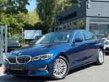 BMW 320 d Luxury Line Aut. 1 Hand - LED - Leder - // - BMW 320 Gebrauchtwagen in Aachen