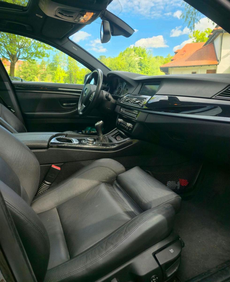 BMW 530 2010 — photo 9