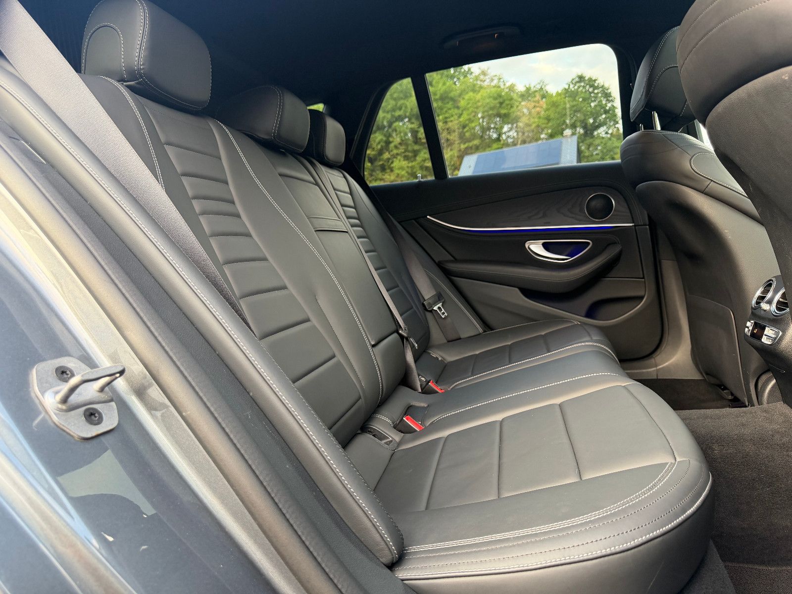 MERCEDES-BENZ E 450 4Matic AMG.Line AHK/KAMERA/LED – Foto 14