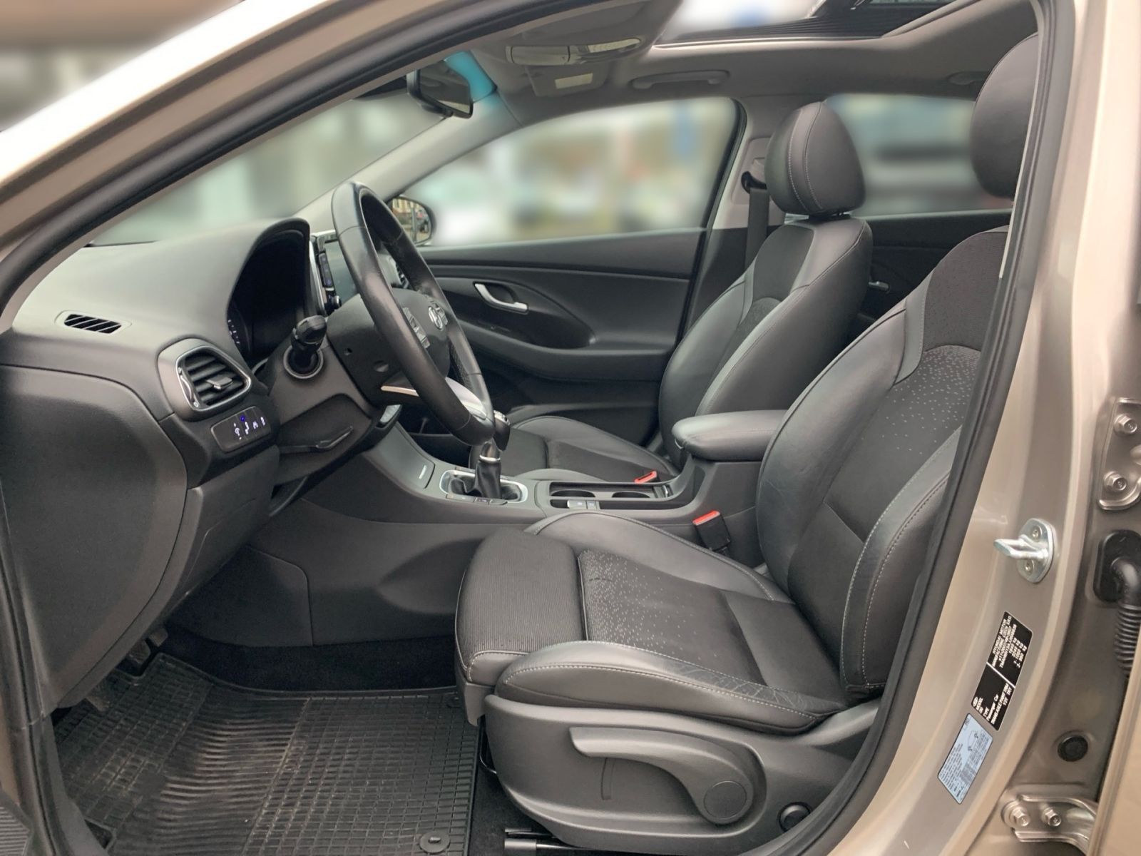 Fahrzeugabbildung Hyundai i30 Fastback 1.4 T-GDI Premium Navi Pan.Dach