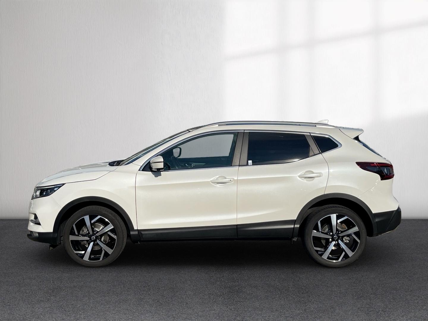 Nissan Qashqai 1.3 DIG-T Akari NAVI LED PANODACH LEDER