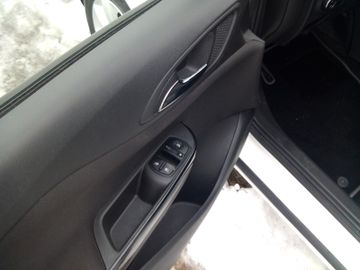 Bild 14 Opel Corsa E 1.4 Drive Alu Klima PDC SHZ LHZ Navi-App