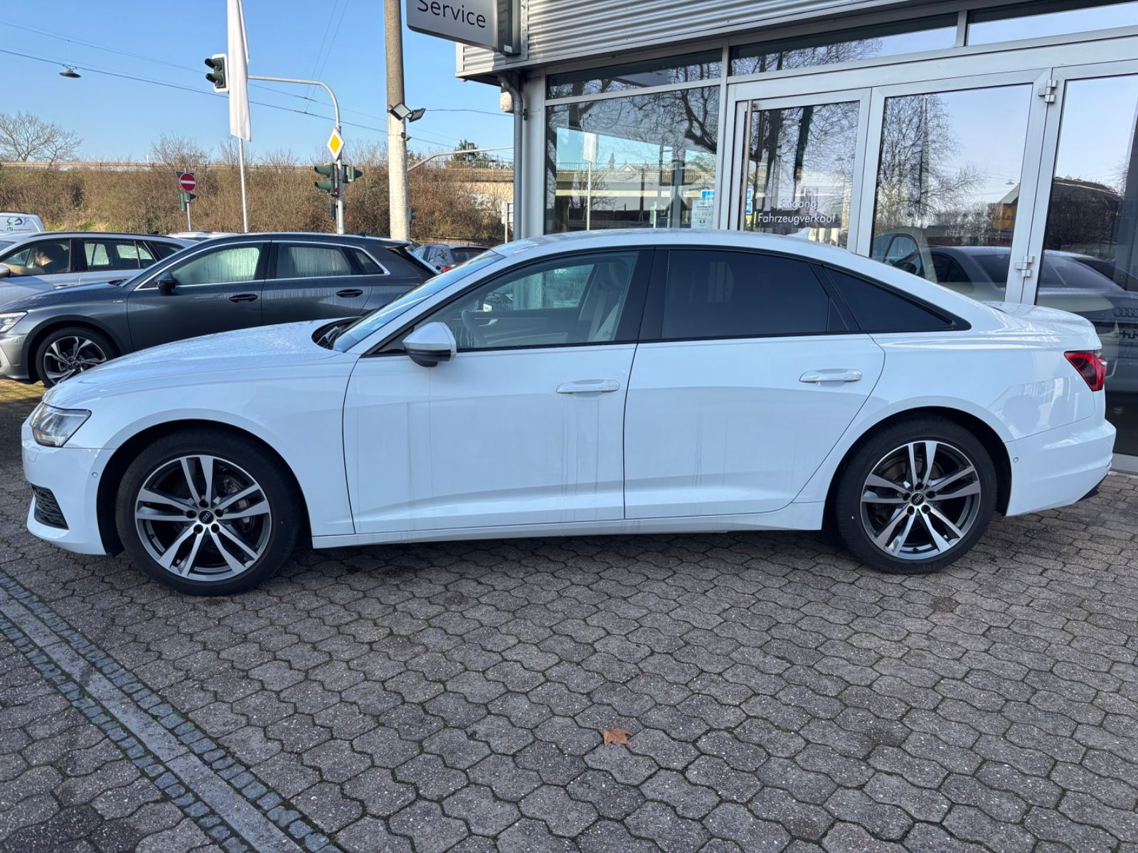 Fahrzeugabbildung Audi A6 Lim. 35 TDI Leder Navi ACC