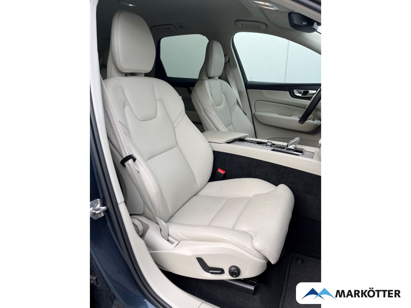 Volvo XC60 B4 Inscription ACC H&K LenkradH Kamera 19'' foto 9