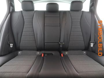 Mercedes E 220 - 9