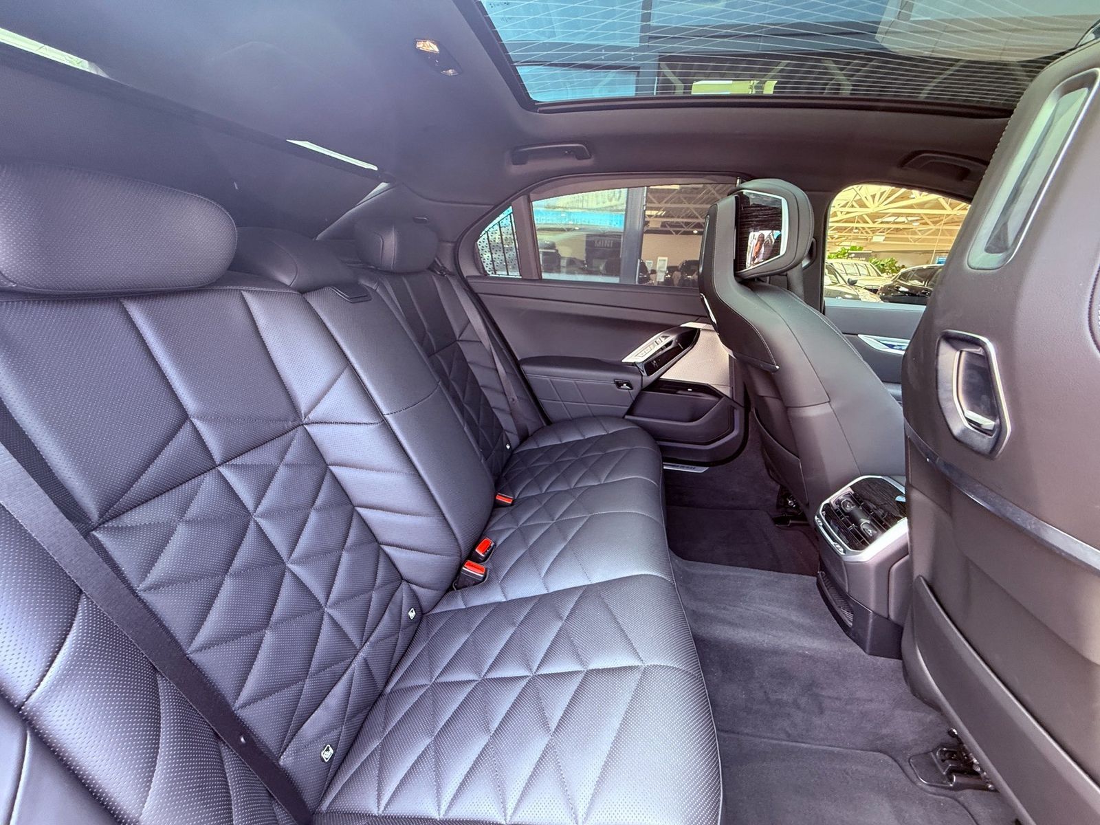 BMW 740 - Bild 8