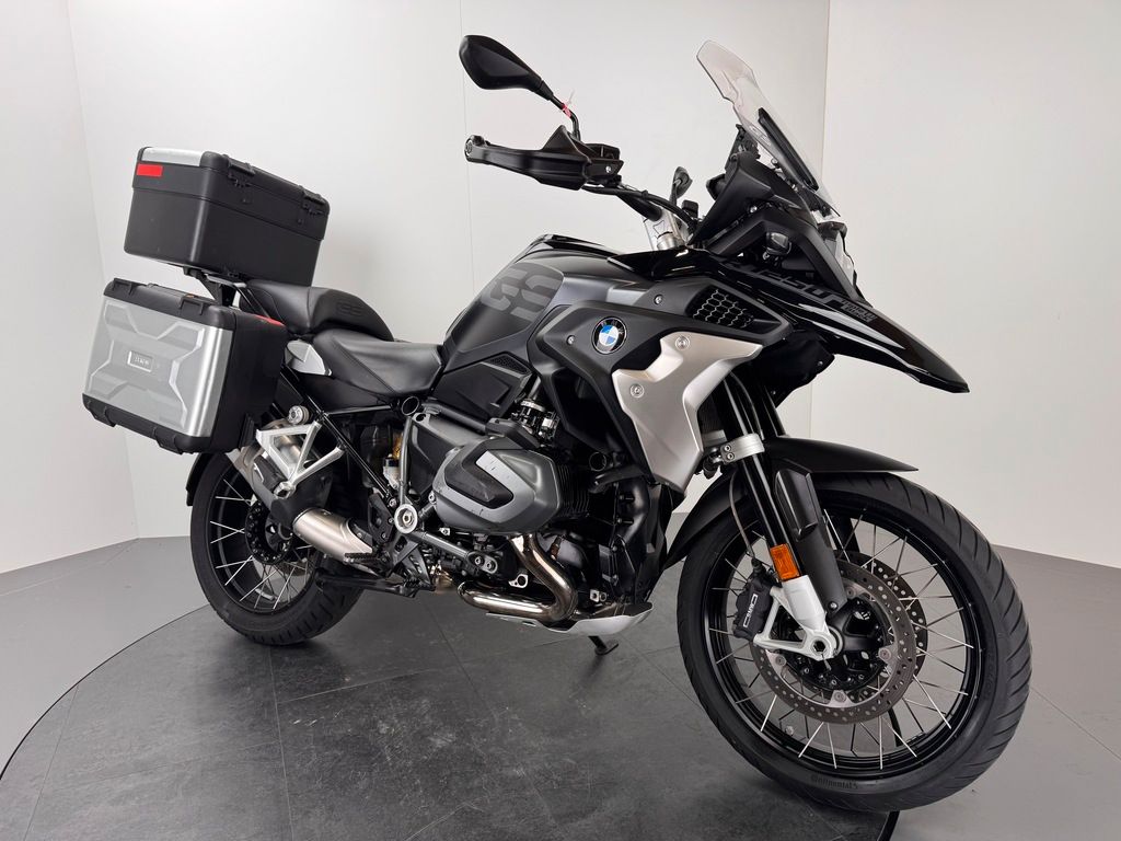 Fahrzeugabbildung BMW R1250 GS TRIPLE BLACK *4 PAKETE *VARIOKOFFER
