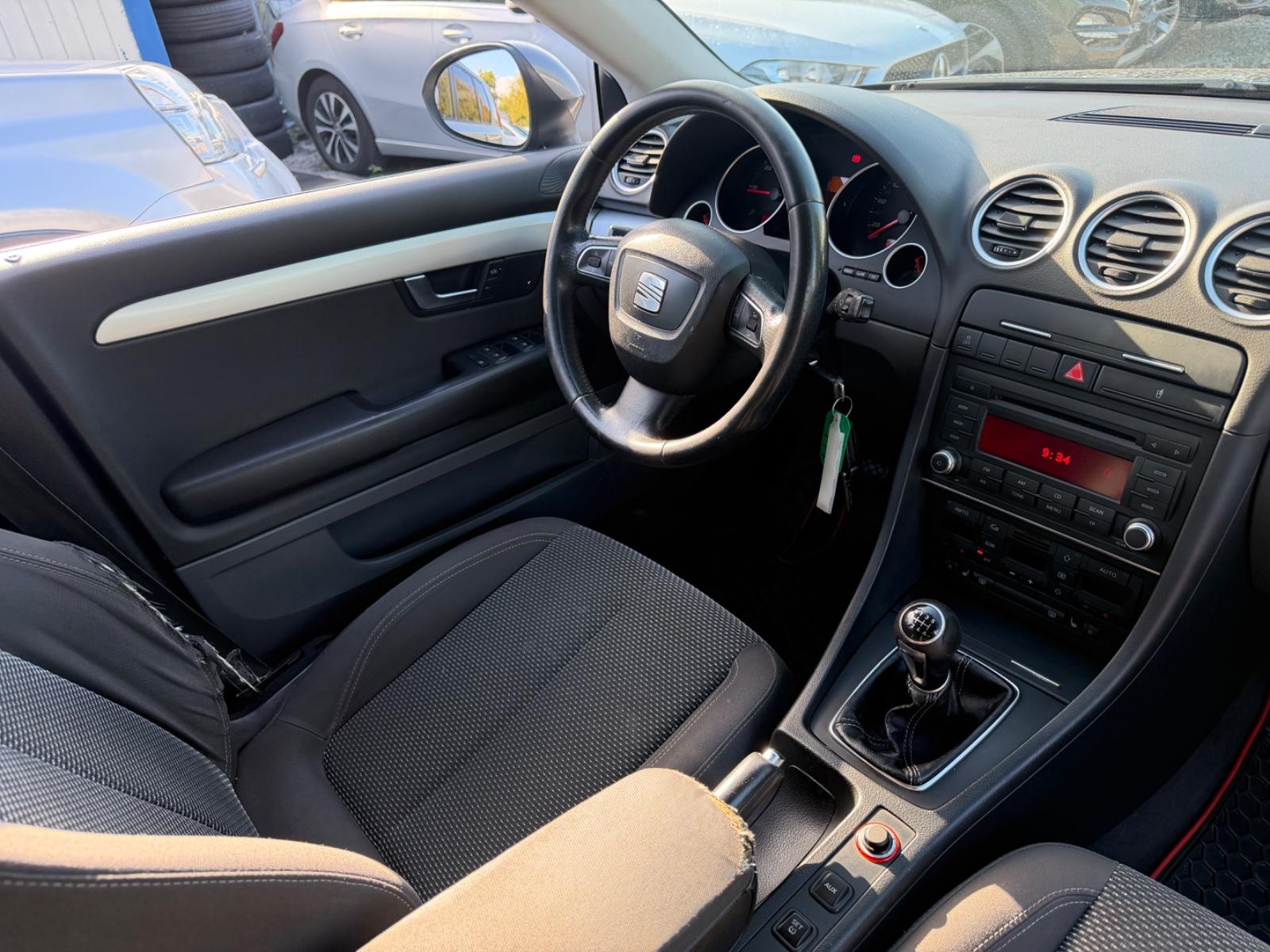 Seat Exeo 2013 — photo 12