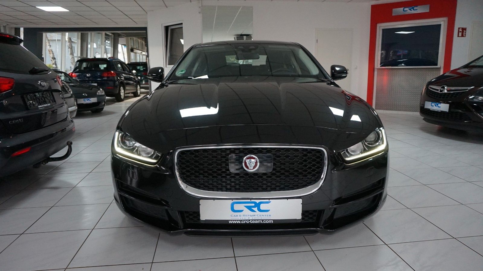Fahrzeugabbildung Jaguar XE Prestige