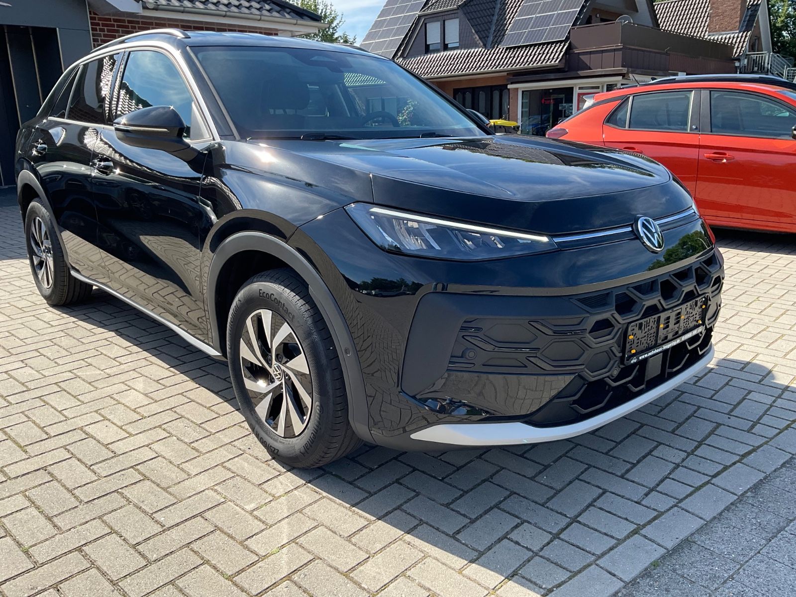 Fahrzeugabbildung Volkswagen T-Roc 1.5 eTSI DSG Kamera,AHK,5J Garantie,ACC