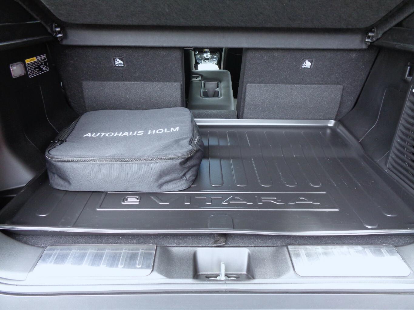 Suzuki e VITARA 128 kW eAxle Comfort+