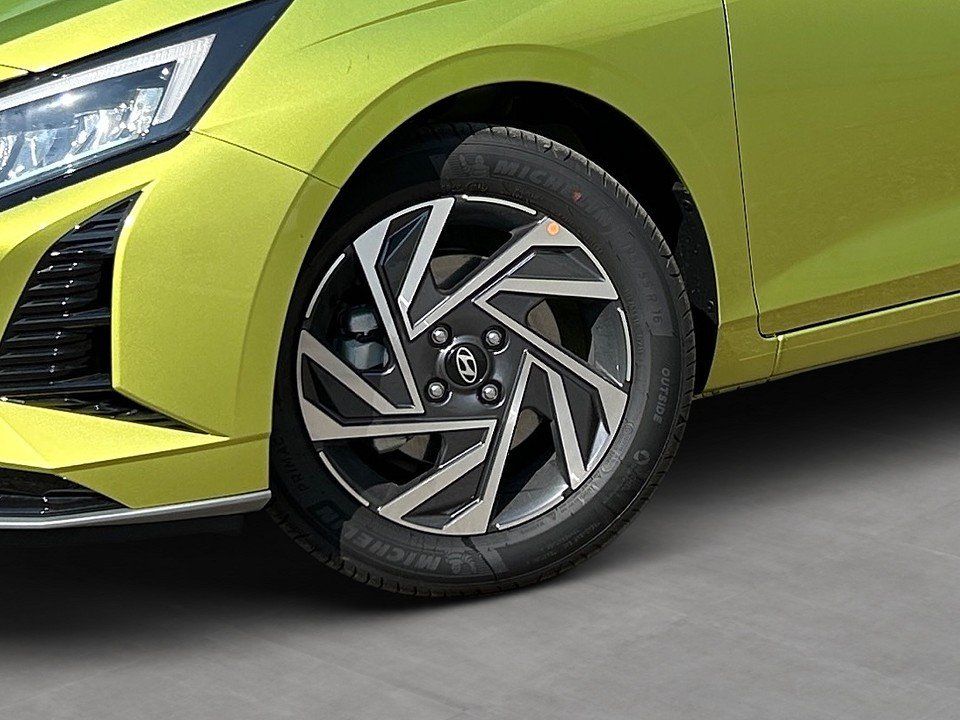 Fahrzeugabbildung Hyundai i20 MY25 1.0T 7DCT TREND !TZ! LED-PAK NAV+16ALU+